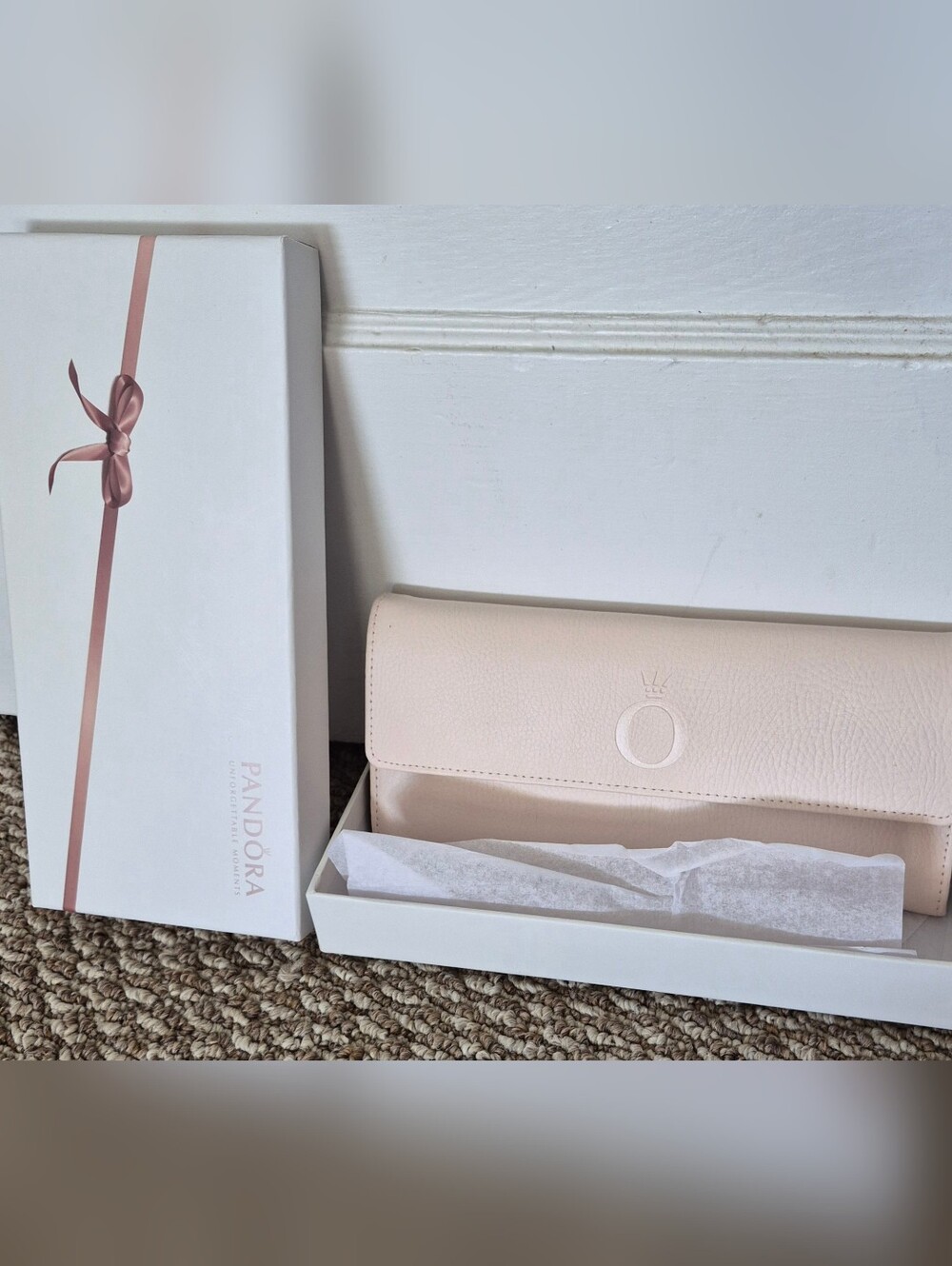 Pandora Pale Pink Jewelry Roll with Rose-Gold Ribbon Box